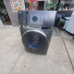 Washer And Dryer Combo All In One GE 27 Inches Warranty On 301 Saundview Ave Bronx NY  10473..Black Stainless