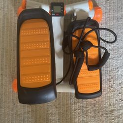 Exercise Pedal With Straps 