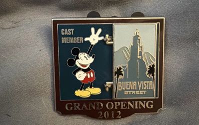 Mickey Mouse-Buena Vista Street cast Member Pin