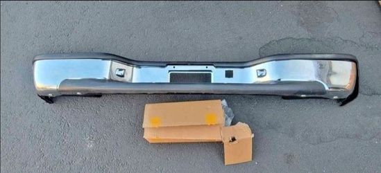 00-06 Chevrolet Tahoe Suburban Gmc Yukon Rear Bumper Defensa Trasera Chevy