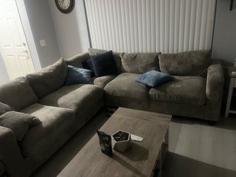 Sectional couches