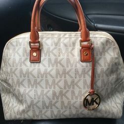 Michael Kors bag authentic