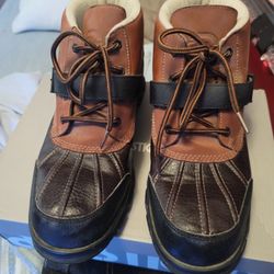 Ecko Duck Boots Size 11 $50 Firm. Pickup In Oakdale 