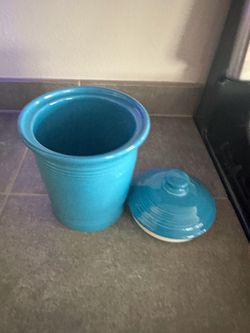 Fiesta Peacock 1qt canister