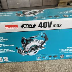 Makita Circular Saw 40 V