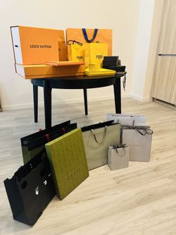 Authentic Luxury Designer Shopping Bags And Boxes