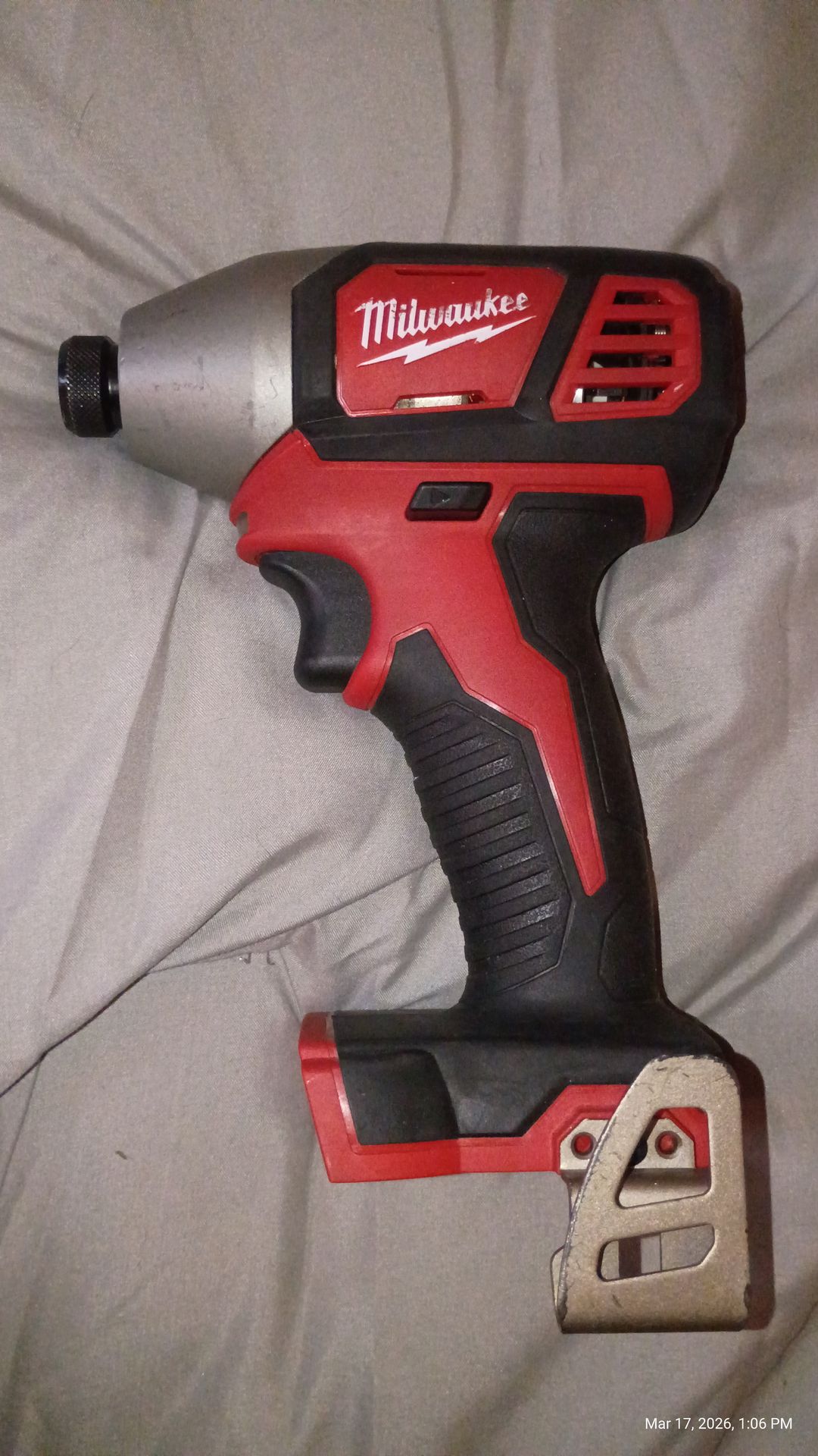 Milwaukee 1\4" Impact Driver 2656-20 NEARLY NEW BARE TOOL
