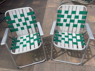 MCM Set of 2 MCM Lightweight Aluminum Green Webbed Folding Lawn Picnic Chairs