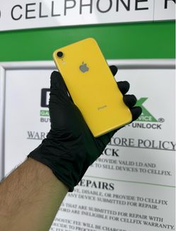Apple iPhone XR Unlocked