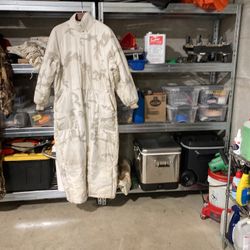 Cabelas Snow Suit