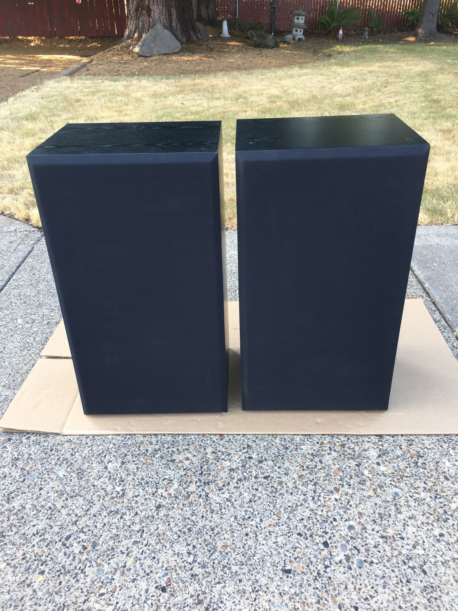 Acoustic Studio Monitor Speakers