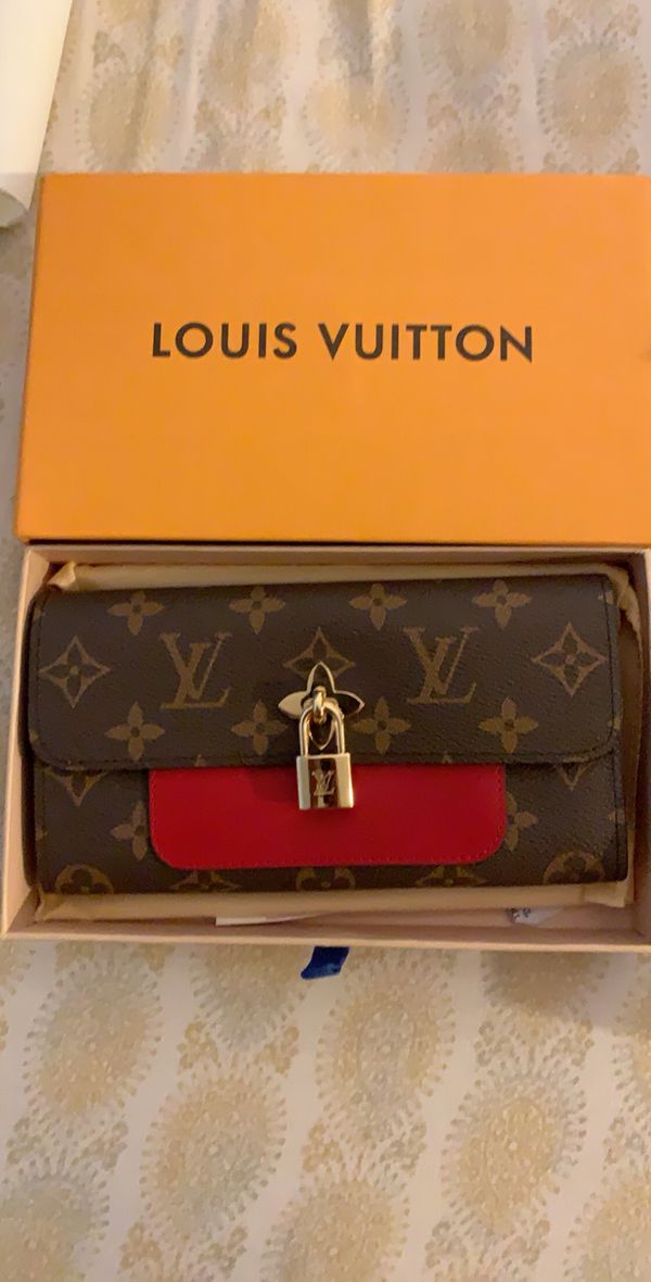 Louis Vuitton women Wallet for Sale in Los Angeles, CA - OfferUp