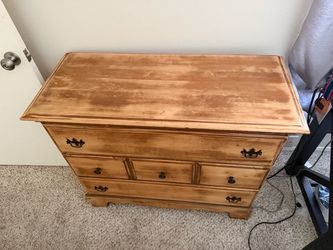 3 drawers dresser