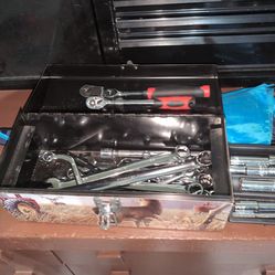 Tool chest