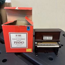 Miniature Piano 