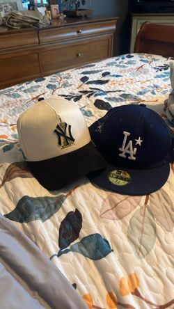 Limited edition hats 1/1 and 1/10