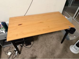 Ikea Anfallare Desk