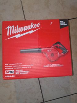 Milwaukee
M18 18V Lithium-Ion Cordless Compact Blower (Tool-Only)