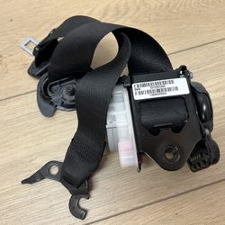 2011 12 13 14 15 16 2017 BMW F25 X3 FRONT left SEAT BELT RETRACTOR (contact info removed) OEM*