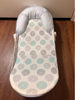 Infant bath tub