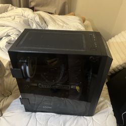 Gaming PC 1070 Gpu 10400F CPU