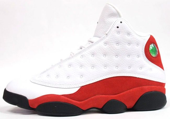 Jordan Chicagos True Red 13s Size 10