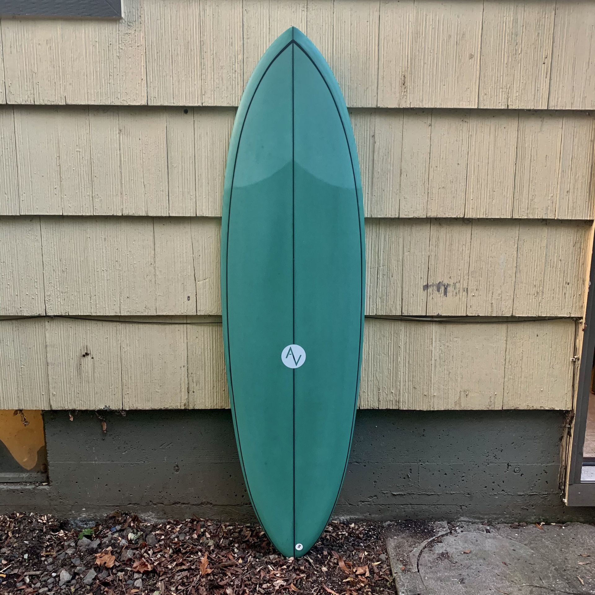 6’4” AV Surfboard
