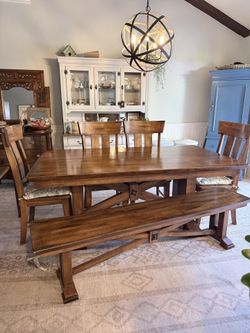 World market dining table and chairs