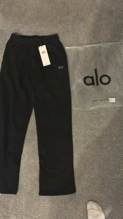 Black alo sweatpants