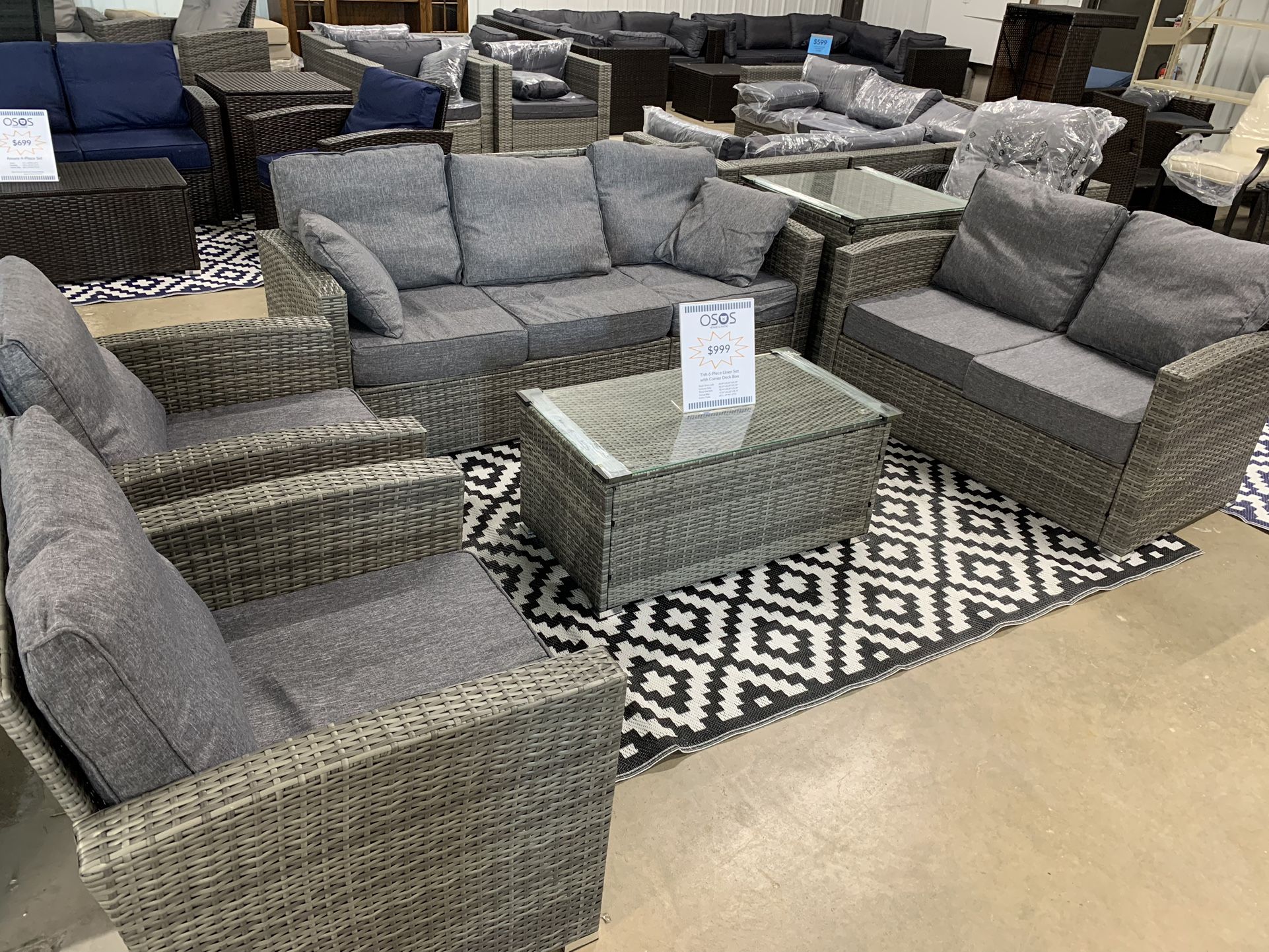 6 Piece Patio Wicker Rattan Set -Couch,Loveseat,2 Chairs,Table and Deck box,Cushions included** Same Day Delivery 