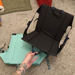 Crazy Creek Original Chair Black and Mint