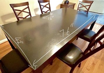 Dining table with 6 chairs