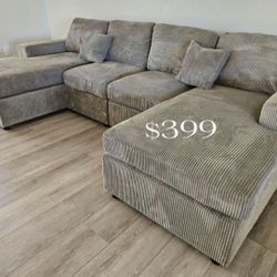 Beautiful New U-Shaped  Sectional Sofa Set