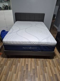 Queen bed frame & mattress