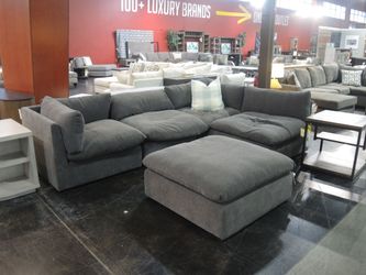 Kuka Elite 5-Piece Modular Sectional Sofa w/ Ottoman - Charcoal - Floor Sample