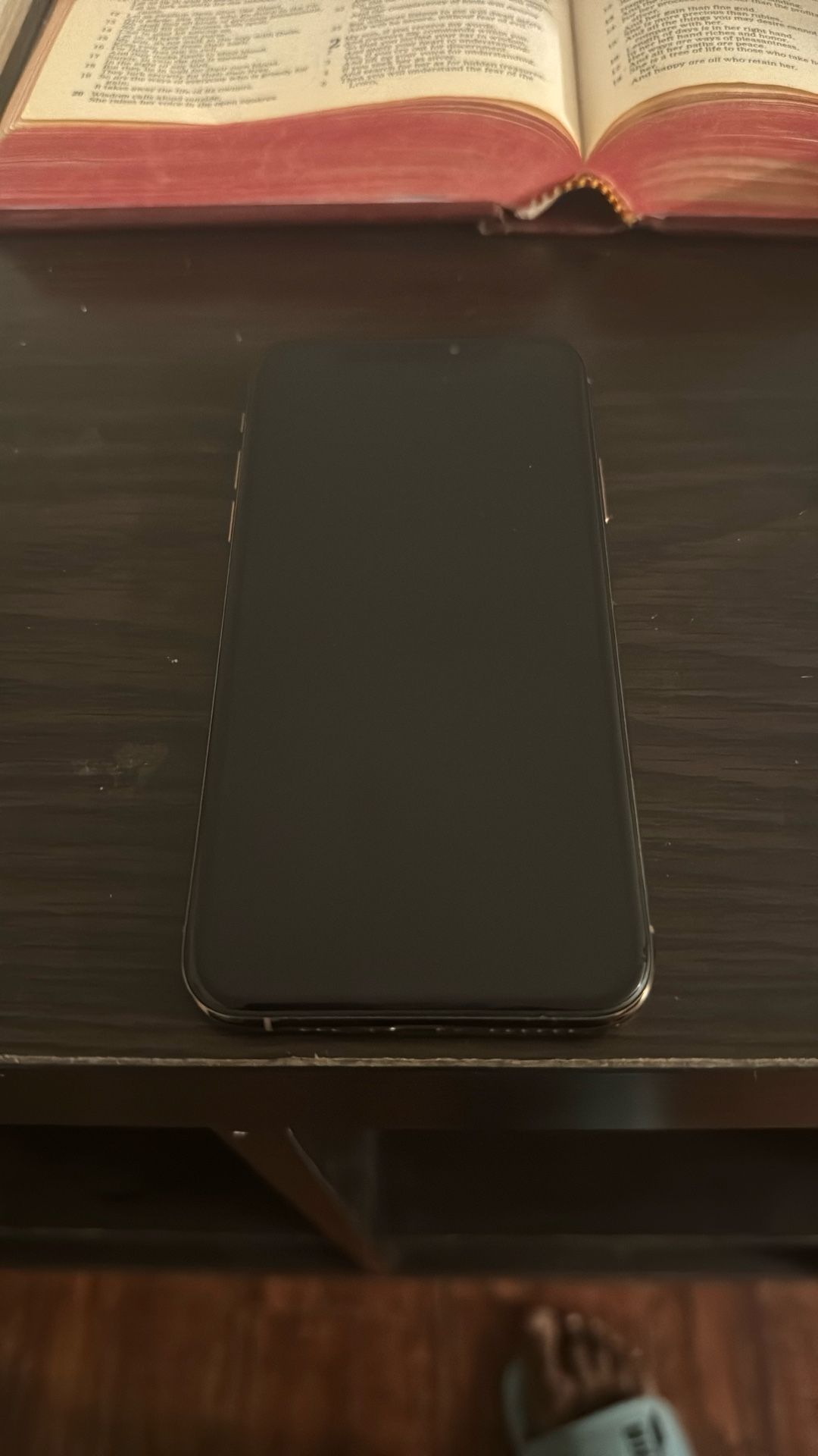 iPhone XS 64 GB (Gold)