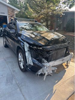 Carro chocado Mercedes Benz 2015