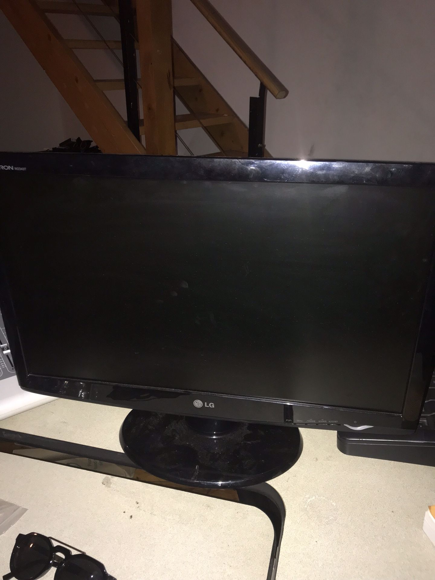 Computer monitor 22 inch LG