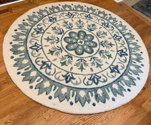 Safavieh Ivory/Teal 6 ft Round Area Rug