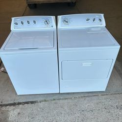 Whirlpool Washer And Gas Dryer 