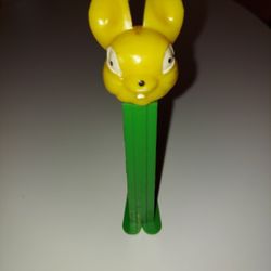 Used/ Vintage Pez, Fat Ear Yellow Bunny