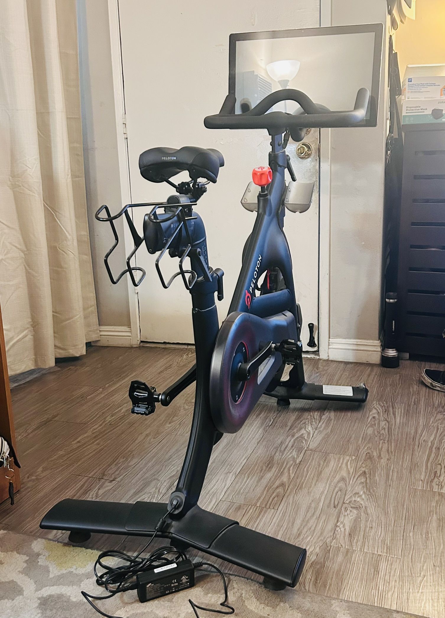 Peloton Bike Gen 3 OFFICIAL