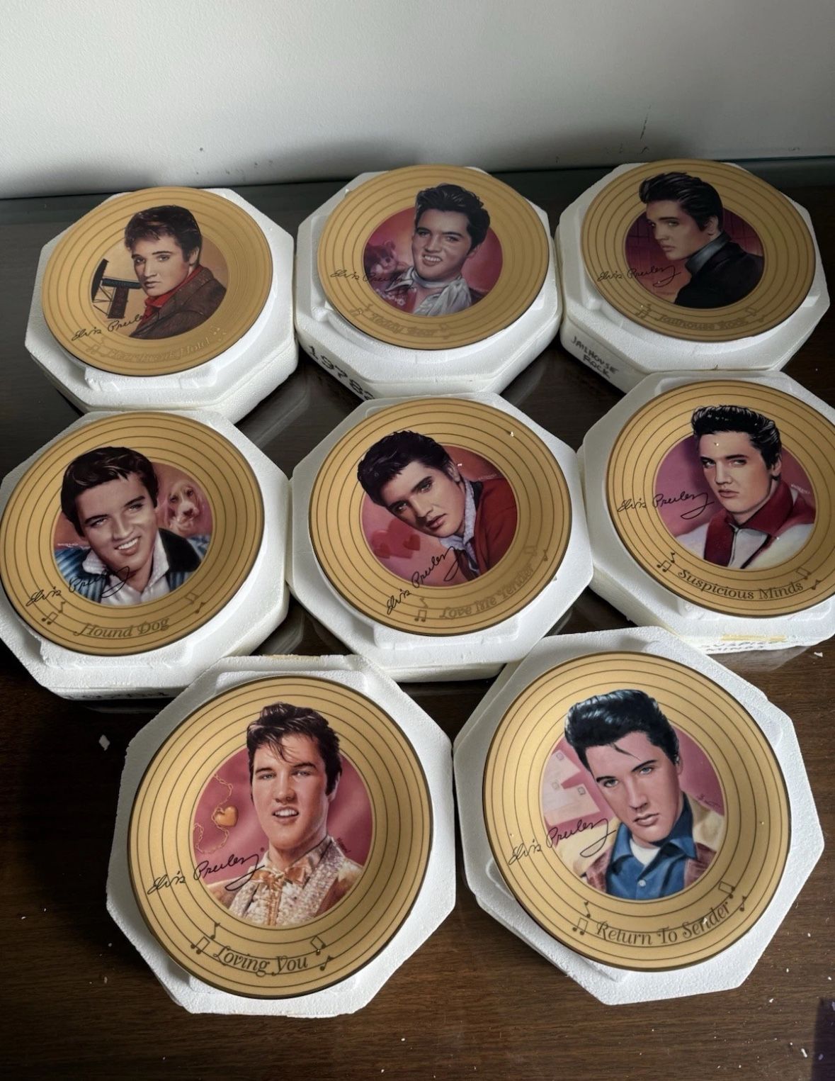 Bradford Exchange Elvis Presley 8x Solid Gold Collection Plates COA