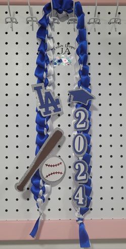 Dodgers Graduation Lei
