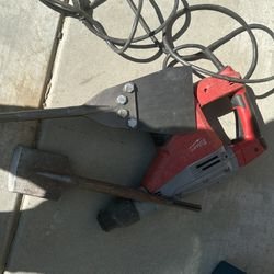 Milwaukee Jack Hammer 