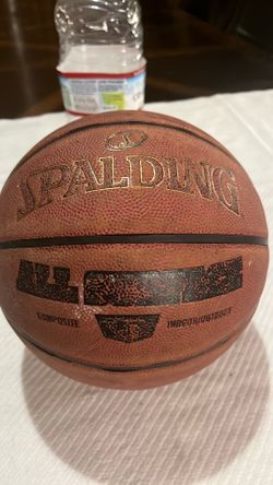 Spalding indoor outdoor  basketball