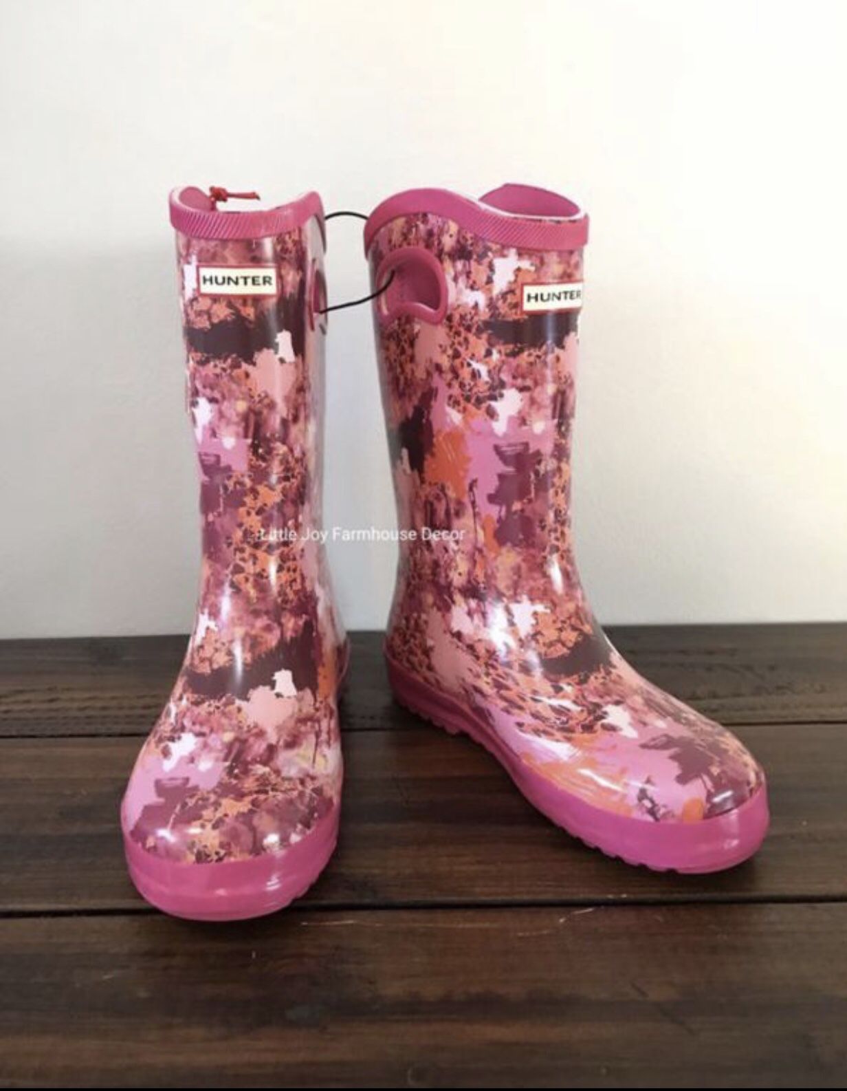 Brand New with Tag Hunter for Target Kid Tall Rain Boots in Patterned Pink