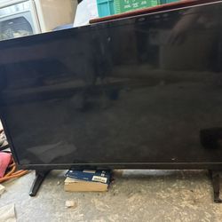 32 inch insignia fire tv with mount 