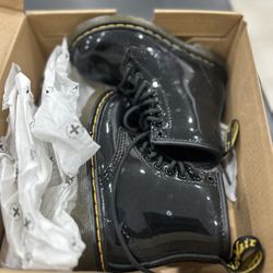 Doc Marten Shoes (Kids) 