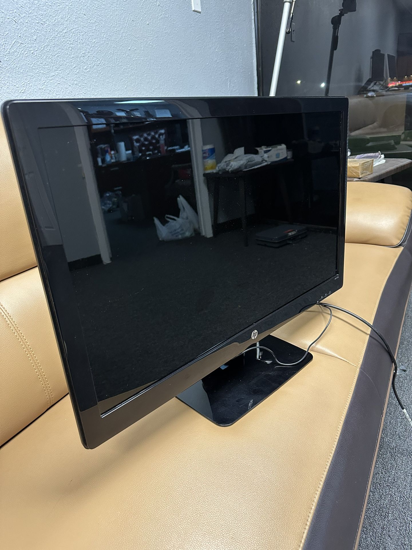 Hp Monitor 2711x LED FULL HD.